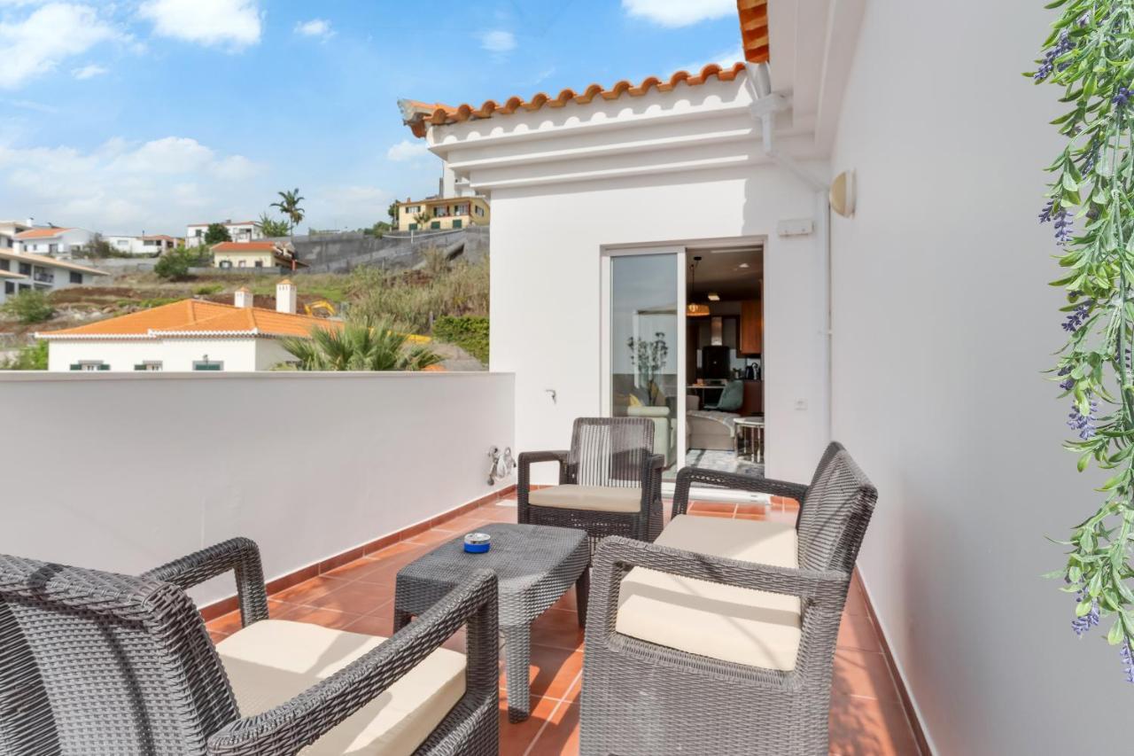 Cozy Penthouse By Holiday Rental Madeira Caniço Exteriör bild