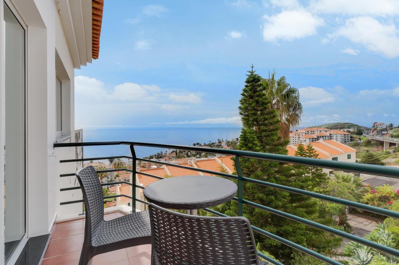 Cozy Penthouse By Holiday Rental Madeira Caniço Exteriör bild